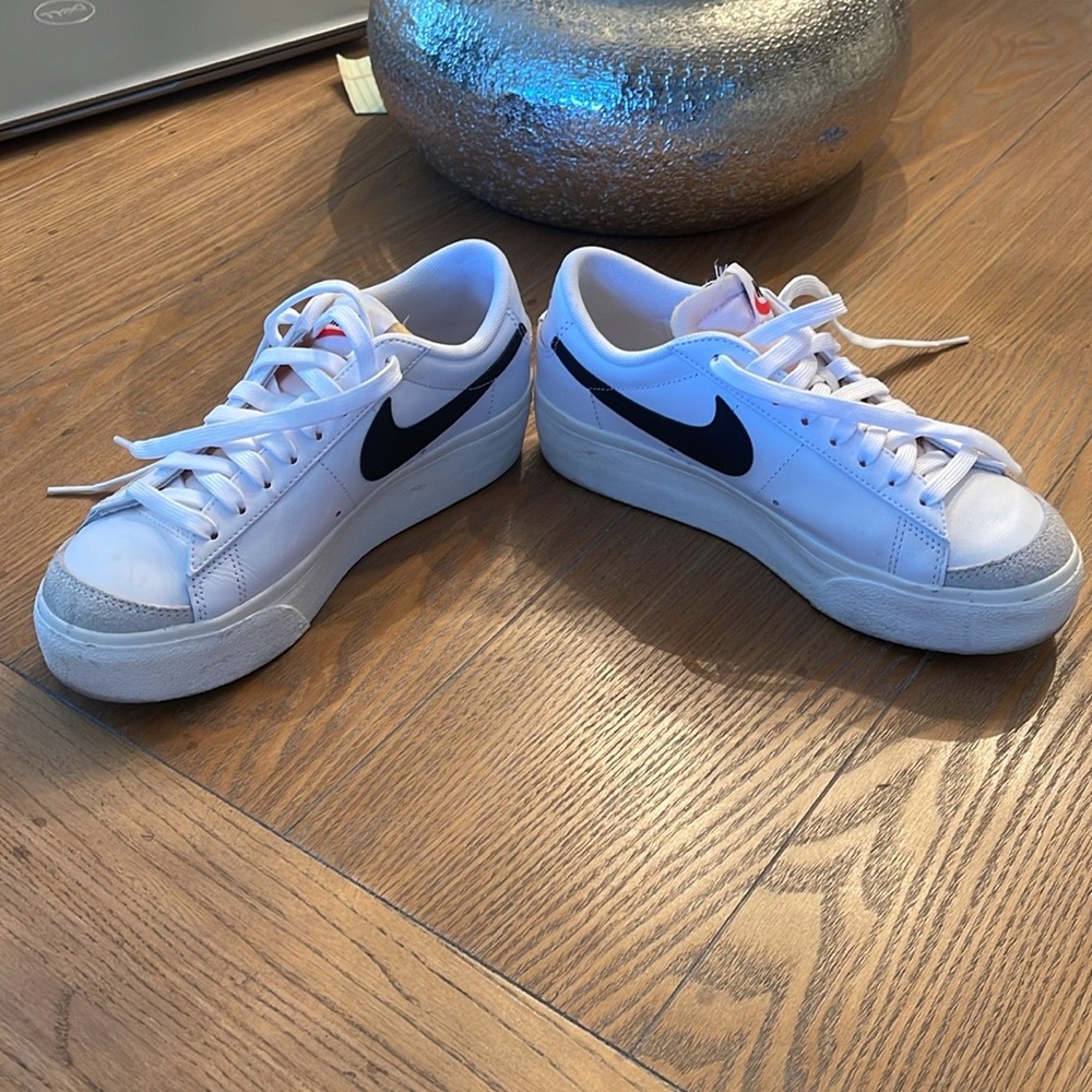 Nike Blazer Low Sneaker-Platform